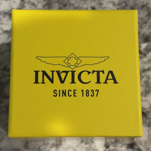 Invicta women’s Watch Wildflower Mother of Pearl Dial 32 mm Steel 48230